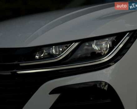 Білий Фольксваген Arteon, об'ємом двигуна 2 л та пробігом 90 тис. км за 26499 $, фото 11 на Automoto.ua