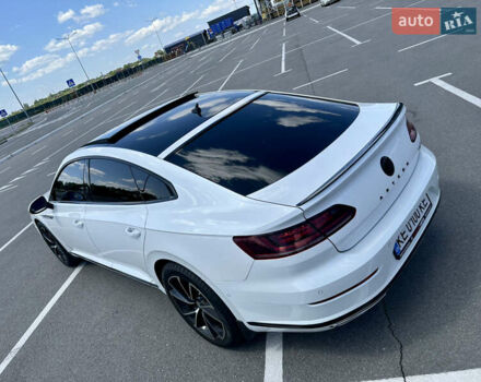 Белый Фольксваген Arteon, объемом двигателя 1.98 л и пробегом 190 тыс. км за 23600 $, фото 10 на Automoto.ua