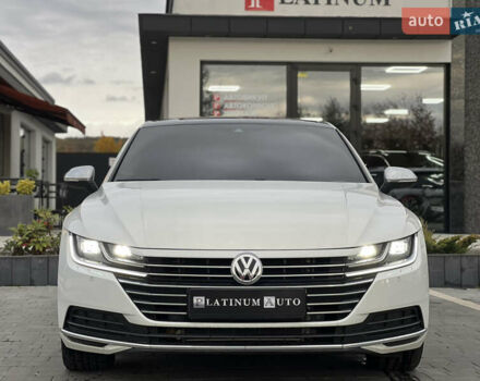 Білий Фольксваген Arteon, об'ємом двигуна 2 л та пробігом 63 тис. км за 28500 $, фото 1 на Automoto.ua