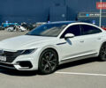 Белый Фольксваген Arteon, объемом двигателя 1.98 л и пробегом 190 тыс. км за 23600 $, фото 3 на Automoto.ua