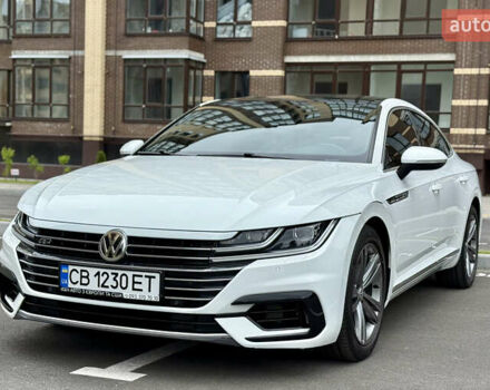 Білий Фольксваген Arteon, об'ємом двигуна 2 л та пробігом 235 тис. км за 25777 $, фото 11 на Automoto.ua