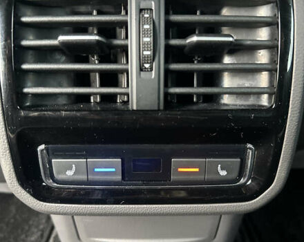 Белый Фольксваген Arteon, объемом двигателя 1.98 л и пробегом 61 тыс. км за 26000 $, фото 26 на Automoto.ua