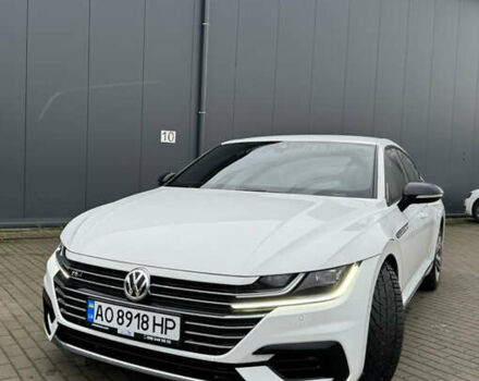 Белый Фольксваген Arteon, объемом двигателя 2 л и пробегом 199 тыс. км за 29000 $, фото 2 на Automoto.ua