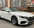 Белый Фольксваген Arteon, объемом двигателя 1.97 л и пробегом 235 тыс. км за 26300 $, фото 1 на Automoto.ua