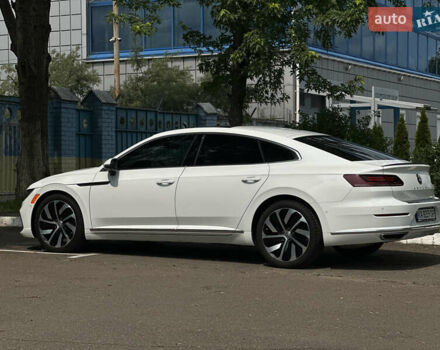 Белый Фольксваген Arteon, объемом двигателя 1.98 л и пробегом 61 тыс. км за 26000 $, фото 13 на Automoto.ua
