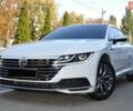 Белый Фольксваген Arteon, объемом двигателя 2 л и пробегом 71 тыс. км за 25000 $, фото 1 на Automoto.ua