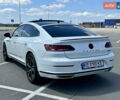 Белый Фольксваген Arteon, объемом двигателя 1.98 л и пробегом 190 тыс. км за 23600 $, фото 9 на Automoto.ua