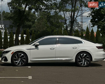 Белый Фольксваген Arteon, объемом двигателя 1.98 л и пробегом 61 тыс. км за 26000 $, фото 12 на Automoto.ua