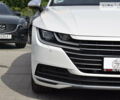 Белый Фольксваген Arteon, объемом двигателя 2 л и пробегом 214 тыс. км за 25955 $, фото 9 на Automoto.ua