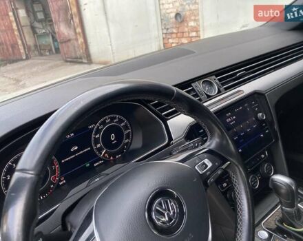 Белый Фольксваген Arteon, объемом двигателя 1.98 л и пробегом 87 тыс. км за 24444 $, фото 9 на Automoto.ua
