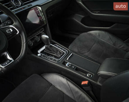 Білий Фольксваген Arteon, об'ємом двигуна 2 л та пробігом 146 тис. км за 28700 $, фото 51 на Automoto.ua