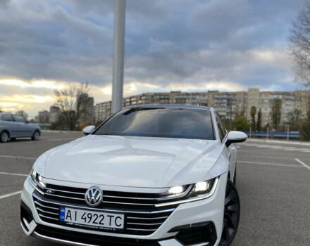 Белый Фольксваген Arteon, объемом двигателя 1.98 л и пробегом 89 тыс. км за 21900 $, фото 4 на Automoto.ua