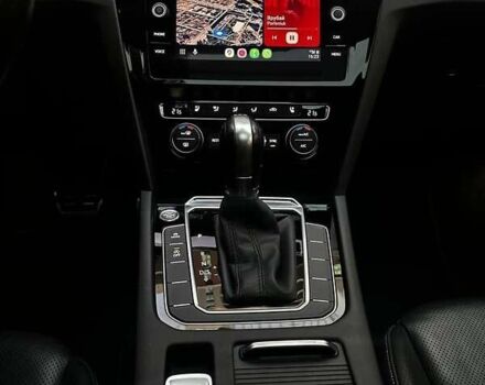 Белый Фольксваген Arteon, объемом двигателя 1.97 л и пробегом 81 тыс. км за 28900 $, фото 4 на Automoto.ua