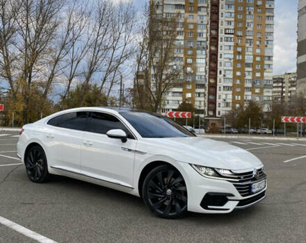 Белый Фольксваген Arteon, объемом двигателя 1.98 л и пробегом 89 тыс. км за 21900 $, фото 5 на Automoto.ua