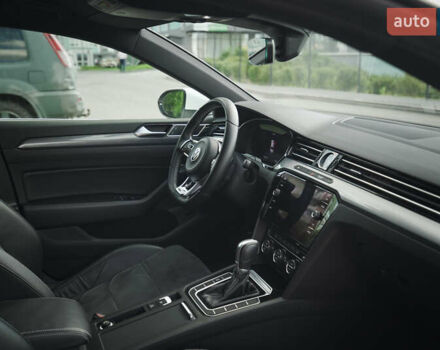 Білий Фольксваген Arteon, об'ємом двигуна 2 л та пробігом 146 тис. км за 28700 $, фото 60 на Automoto.ua