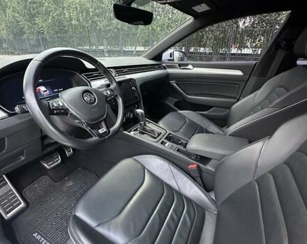 Белый Фольксваген Arteon, объемом двигателя 1.98 л и пробегом 46 тыс. км за 23900 $, фото 22 на Automoto.ua