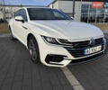Белый Фольксваген Arteon, объемом двигателя 2 л и пробегом 215 тыс. км за 25999 $, фото 4 на Automoto.ua