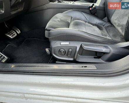 Белый Фольксваген Arteon, объемом двигателя 2 л и пробегом 215 тыс. км за 25999 $, фото 75 на Automoto.ua