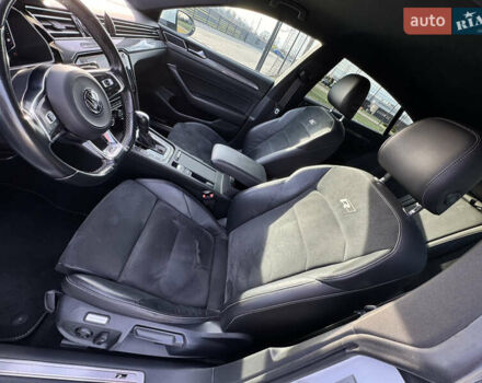 Белый Фольксваген Arteon, объемом двигателя 2 л и пробегом 215 тыс. км за 25999 $, фото 56 на Automoto.ua