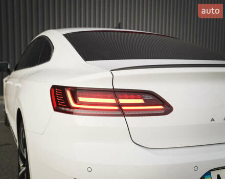 Білий Фольксваген Arteon, об'ємом двигуна 2 л та пробігом 146 тис. км за 28700 $, фото 17 на Automoto.ua