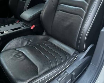 Белый Фольксваген Arteon, объемом двигателя 1.97 л и пробегом 81 тыс. км за 28900 $, фото 12 на Automoto.ua
