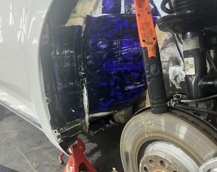 Білий Фольксваген Arteon, об'ємом двигуна 1.98 л та пробігом 99 тис. км за 27999 $, фото 5 на Automoto.ua