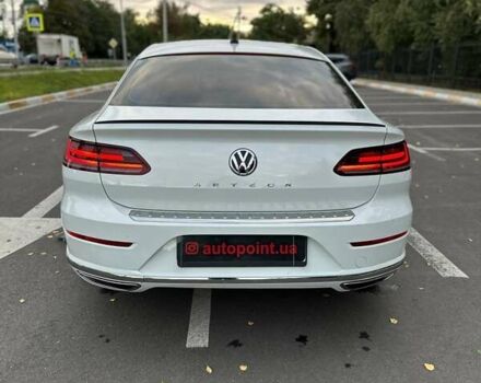 Белый Фольксваген Arteon, объемом двигателя 1.98 л и пробегом 46 тыс. км за 23900 $, фото 12 на Automoto.ua