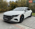 Белый Фольксваген Arteon, объемом двигателя 1.98 л и пробегом 148 тыс. км за 21500 $, фото 1 на Automoto.ua