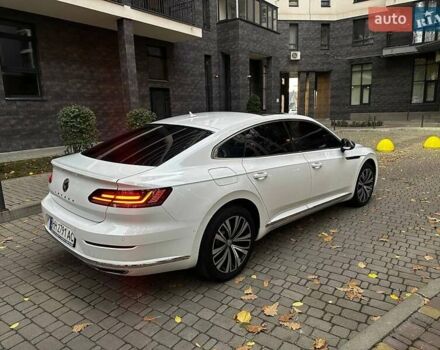 Белый Фольксваген Arteon, объемом двигателя 1.97 л и пробегом 81 тыс. км за 28900 $, фото 2 на Automoto.ua