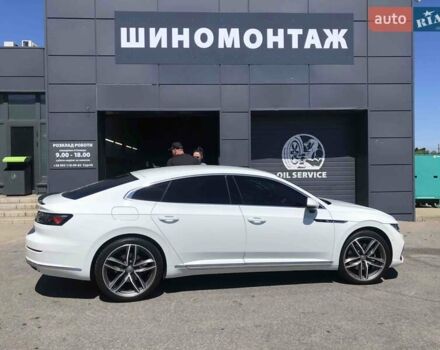 Білий Фольксваген Arteon, об'ємом двигуна 1.98 л та пробігом 99 тис. км за 27999 $, фото 17 на Automoto.ua