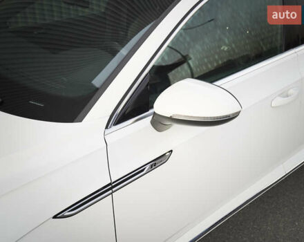 Білий Фольксваген Arteon, об'ємом двигуна 2 л та пробігом 146 тис. км за 28700 $, фото 15 на Automoto.ua
