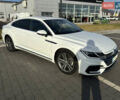 Белый Фольксваген Arteon, объемом двигателя 2 л и пробегом 215 тыс. км за 25999 $, фото 25 на Automoto.ua