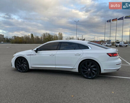 Белый Фольксваген Arteon, объемом двигателя 1.98 л и пробегом 89 тыс. км за 21900 $, фото 7 на Automoto.ua