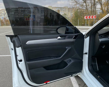 Белый Фольксваген Arteon, объемом двигателя 1.98 л и пробегом 89 тыс. км за 21900 $, фото 22 на Automoto.ua