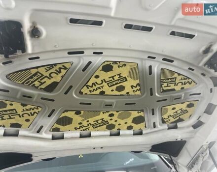 Білий Фольксваген Arteon, об'ємом двигуна 1.98 л та пробігом 99 тис. км за 27999 $, фото 2 на Automoto.ua