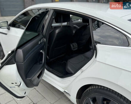 Белый Фольксваген Arteon, объемом двигателя 1.98 л и пробегом 148 тыс. км за 21500 $, фото 22 на Automoto.ua