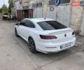 Белый Фольксваген Arteon, объемом двигателя 1.98 л и пробегом 87 тыс. км за 24444 $, фото 5 на Automoto.ua