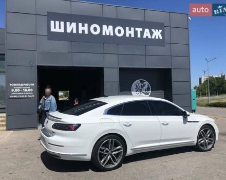 Білий Фольксваген Arteon, об'ємом двигуна 1.98 л та пробігом 99 тис. км за 27999 $, фото 16 на Automoto.ua