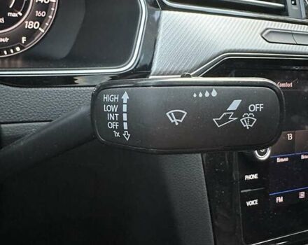 Белый Фольксваген Arteon, объемом двигателя 1.98 л и пробегом 46 тыс. км за 23900 $, фото 42 на Automoto.ua