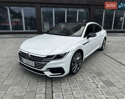 Білий Фольксваген Arteon, об'ємом двигуна 1.98 л та пробігом 67 тис. км за 28300 $, фото 1 на Automoto.ua