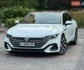 Белый Фольксваген Arteon, объемом двигателя 1.98 л и пробегом 69 тыс. км за 24700 $, фото 1 на Automoto.ua