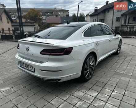 Білий Фольксваген Arteon, об'ємом двигуна 1.98 л та пробігом 67 тис. км за 28300 $, фото 2 на Automoto.ua