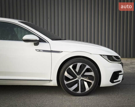 Белый Фольксваген Arteon, объемом двигателя 2 л и пробегом 146 тыс. км за 29100 $, фото 9 на Automoto.ua