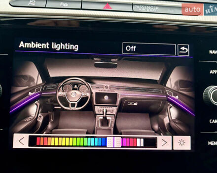 Белый Фольксваген Arteon, объемом двигателя 2 л и пробегом 72 тыс. км за 28500 $, фото 36 на Automoto.ua