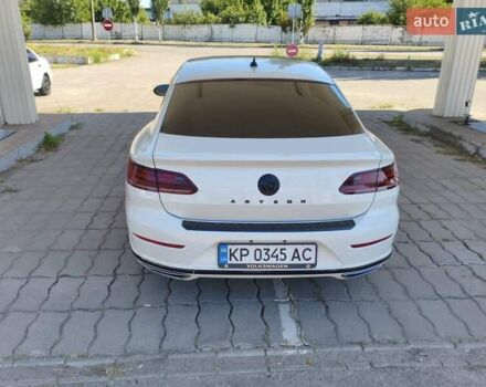 Белый Фольксваген Arteon, объемом двигателя 2 л и пробегом 98 тыс. км за 21000 $, фото 1 на Automoto.ua