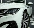 Белый Фольксваген Arteon, объемом двигателя 2 л и пробегом 126 тыс. км за 23500 $, фото 1 на Automoto.ua