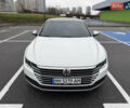 Білий Фольксваген Arteon, об'ємом двигуна 1.97 л та пробігом 98 тис. км за 28900 $, фото 7 на Automoto.ua