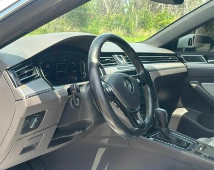 Білий Фольксваген Arteon, об'ємом двигуна 2 л та пробігом 31 тис. км за 19100 $, фото 6 на Automoto.ua