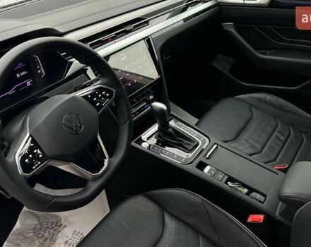 Белый Фольксваген Arteon, объемом двигателя 1.97 л и пробегом 75 тыс. км за 34000 $, фото 32 на Automoto.ua