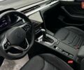 Белый Фольксваген Arteon, объемом двигателя 1.97 л и пробегом 75 тыс. км за 34000 $, фото 32 на Automoto.ua